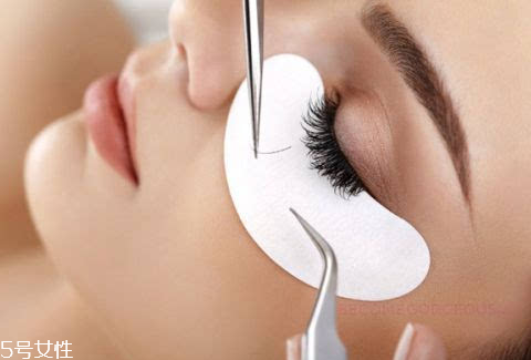 種睫毛有危害嗎？睫毛種類很重要