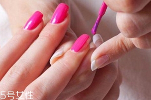 甲油里含有哪些致癌物質(zhì)？有這5種成分別買