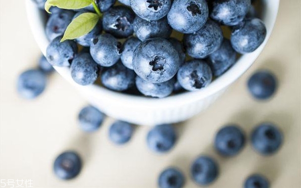 預(yù)防黃斑部病變吃什么好 必吃5大營養(yǎng)素 預(yù)防黃斑部病變吃什么好 必吃5大營養(yǎng)素