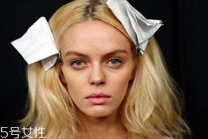 染發(fā)前為什么不能洗頭？洗掉了油脂保護(hù)膜