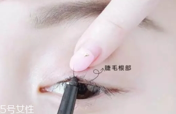 眼線液筆可以畫內(nèi)眼線嗎？