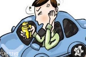 春節(jié)回家暈車(chē)怎么辦？別吃東西聞橘皮