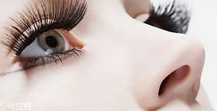 什么是種睫毛？讓你每日多睡三十分鐘