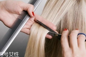 剪發(fā)能促進頭發(fā)生長嗎？毫無關系