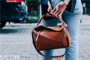loewe包包怎么樣？舉手投足盡顯優(yōu)雅