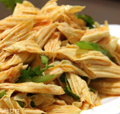 豆皮和腐竹是一樣的嗎？一起來(lái)看看區(qū)別