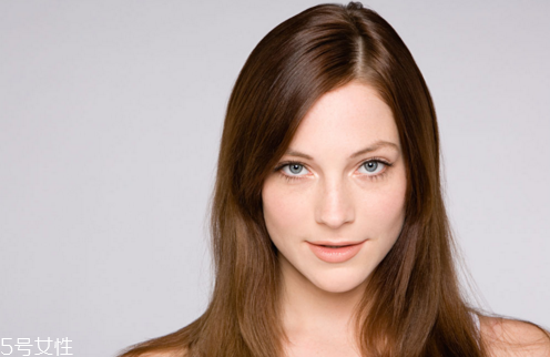 經(jīng)期能做雙眼皮嗎？割雙眼皮失敗方法