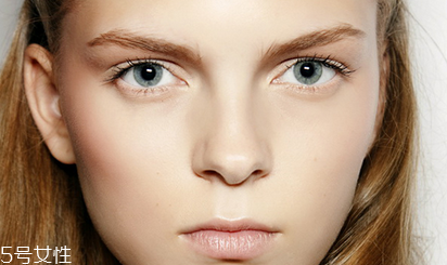 花瓣腮紅怎么做的？貌美又好用