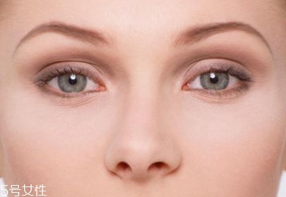 割雙眼皮可能出現(xiàn)的癥狀 割雙眼皮秋季好因為陽光弱 割雙眼皮可能出現(xiàn)的癥狀 割雙眼皮秋季好因為陽光弱