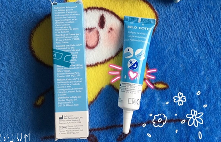 割雙眼皮眼睛腫怎么辦？疤克可以預(yù)防疤痕增生