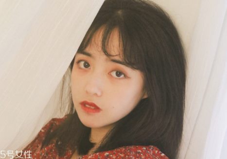 種睫毛會傷害自己原生睫毛嗎？種的睫毛教你在家卸掉