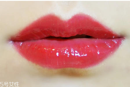唇釉成膜會怎么樣？唇釉的四種涂法