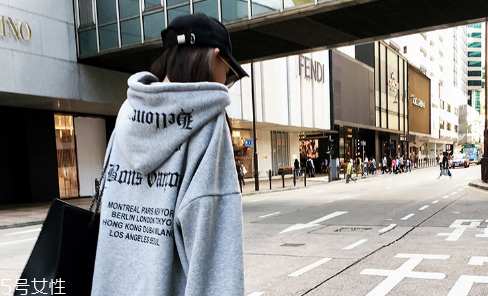 女生怎么穿帥氣？教你帥氣女孩穿搭術(shù)