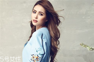 孕睫術(shù)和種睫毛哪個(gè)好？孕睫術(shù)美瞳線不要一起做