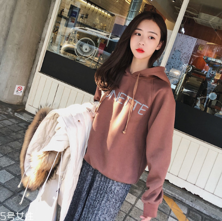 干洗一件衛(wèi)衣多少錢？干洗原來這么便宜