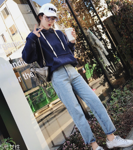 衛(wèi)衣會越穿越大嗎？衛(wèi)衣大了才好看