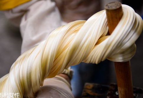 龍須酥是哪里的特產(chǎn) 一種極具特色茶配點(diǎn)心 龍須酥是哪里的特產(chǎn) 一種極具特色茶配點(diǎn)心