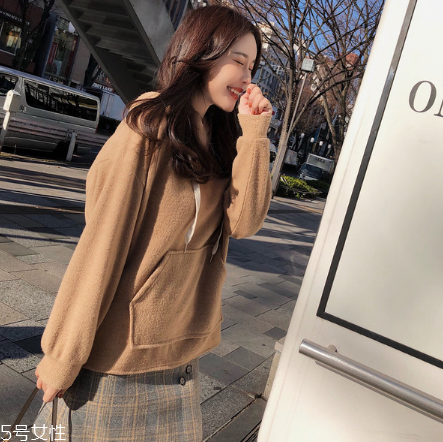 衛(wèi)衣適合什么體型人穿？不同體型選擇不同款式