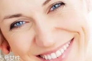 法令紋什么原因？托腮是一大誘因