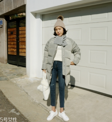 什么顏色的圍巾最百搭？這幾個顏色輕松駕馭