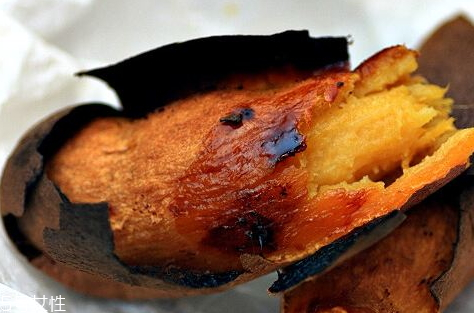 烤箱烤紅薯可以不用錫紙嗎 錫紙和烤盤(pán)烤紅薯的區(qū)別