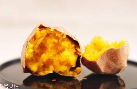 烤箱烤紅薯可以切開嗎 切開的紅薯烤的更快 烤箱烤紅薯可以切開嗎 切開的紅薯烤的更快