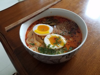 拉面說(shuō)牌拉面好吃嗎？日式拉面的儀式感