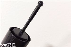 mac滾輪眼線液好用嗎？超棒的眼妝神器