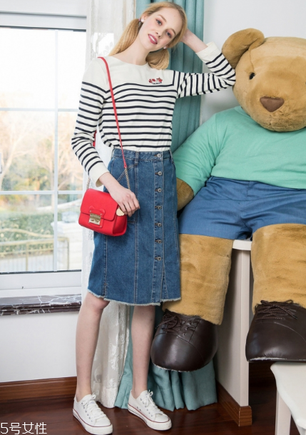 o型腿穿什么裙子好看？美美長裙才撩人