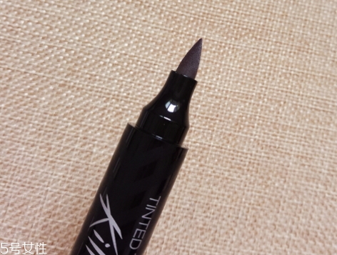 染眉膏可以帶上飛機(jī)嗎？