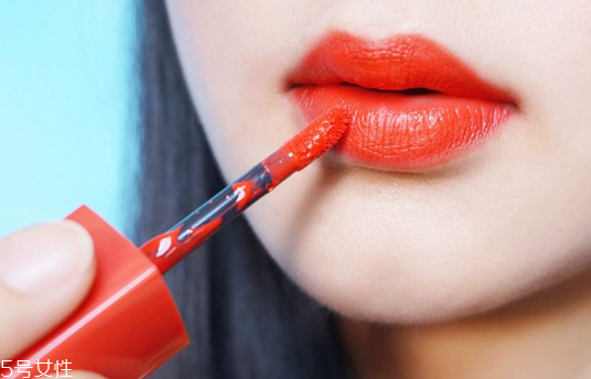 唇釉可以帶上飛機(jī)嗎？最好用的唇釉排行榜2018
