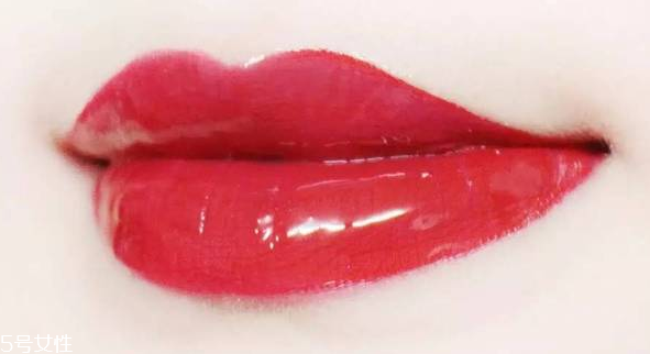 mac口紅哪個(gè)色號(hào)好看又百搭？超全試色