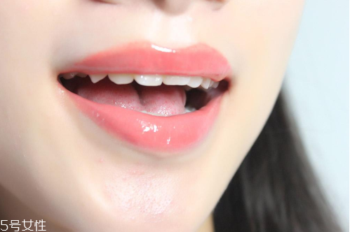 唇釉是什么東西？俗稱液體口紅