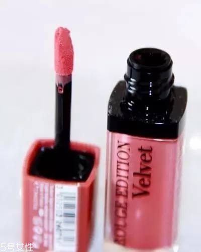 平價唇釉哪個牌子好？平價好用的唇釉推薦