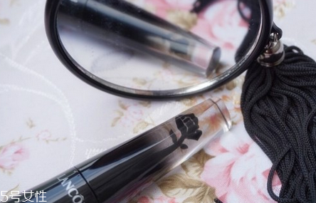 睫毛膏作用是什么？不同款型睫毛膏推薦