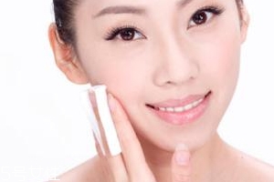 化妝棉可以用作粉撲嗎？要掌握正確方法
