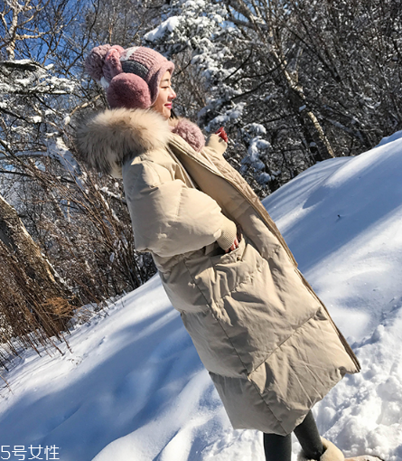 大毛領(lǐng)怎么打理？大毛領(lǐng)帶你度過溫暖冬季