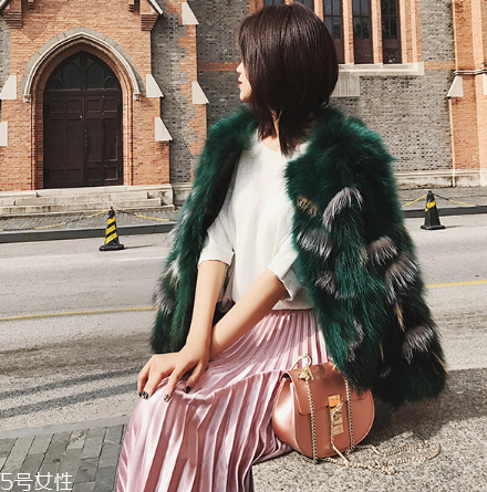 買皮草上哪個(gè)網(wǎng)站？這些網(wǎng)站都很便宜