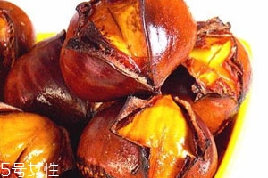 烤箱烤板栗需要的溫度和時間 烤箱烤板栗注意事項 烤箱烤板栗需要的溫度和時間 烤箱烤板栗注意事項