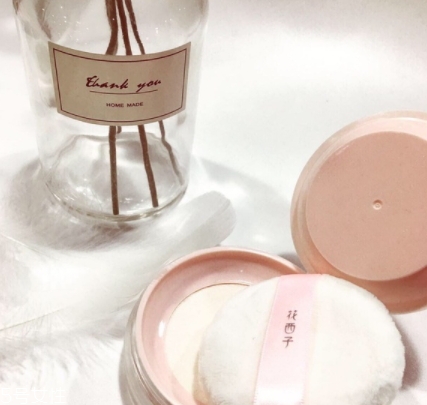 花西子是什么牌子？國貨新星品牌