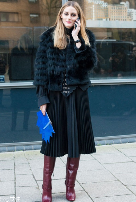 黑色皮草怎么搭配好看？教你凹足造型感