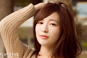 睫毛增長(zhǎng)液可以用于眉毛嗎？睫毛增長(zhǎng)液還可以涂頭發(fā)