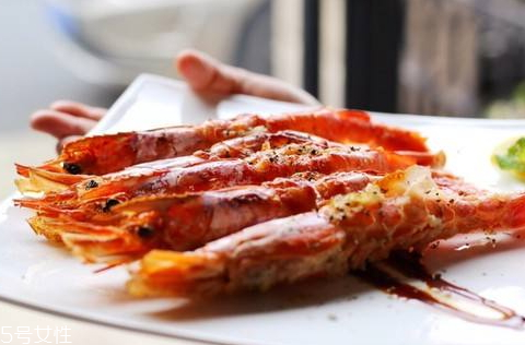 烤箱烤蝦的溫度和時(shí)間 幾分鐘即可 烤箱烤蝦的溫度和時(shí)間 幾分鐘即可