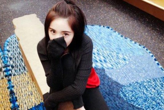 劉海尷尬期怎么弄好看 3招輕松解決 劉海尷尬期怎么弄好看 3招輕松解決