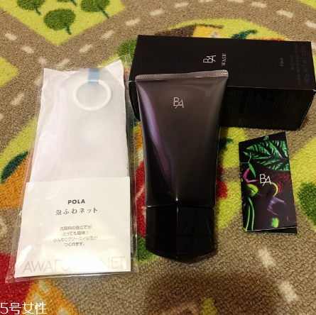 pola黑ba洗面奶好用嗎？挑不出毛病的一款洗面奶