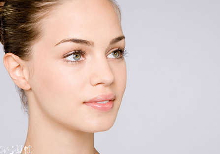 眼睫毛怎么保養(yǎng)？損傷睫毛的壞習(xí)慣