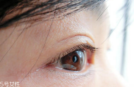 睫毛增長液哪個(gè)牌子效果好？增長眼睫毛的有效方法