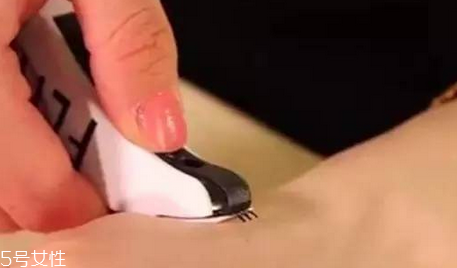 睫毛訂書機是什么？這十款睫毛膏讓你輕松放大雙眼