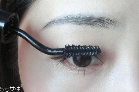 睫毛膏怎么刷好看？給你帶來深邃雙眸