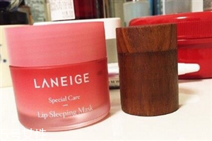 蘭芝唇膜吃進去怎么辦？擁有水嫩嘴唇